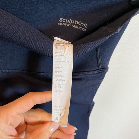 Fabletics High Waisted SculptKnit Dot Leggings in Thunder size Small - Picture 11 of 12